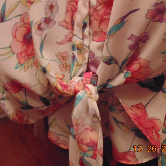 EUC, Investments II, Floral   3X - Picture 2 of 3